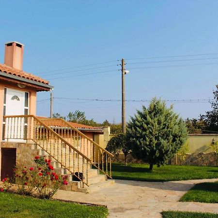 Ezerets Guest House Anita Екстер'єр фото