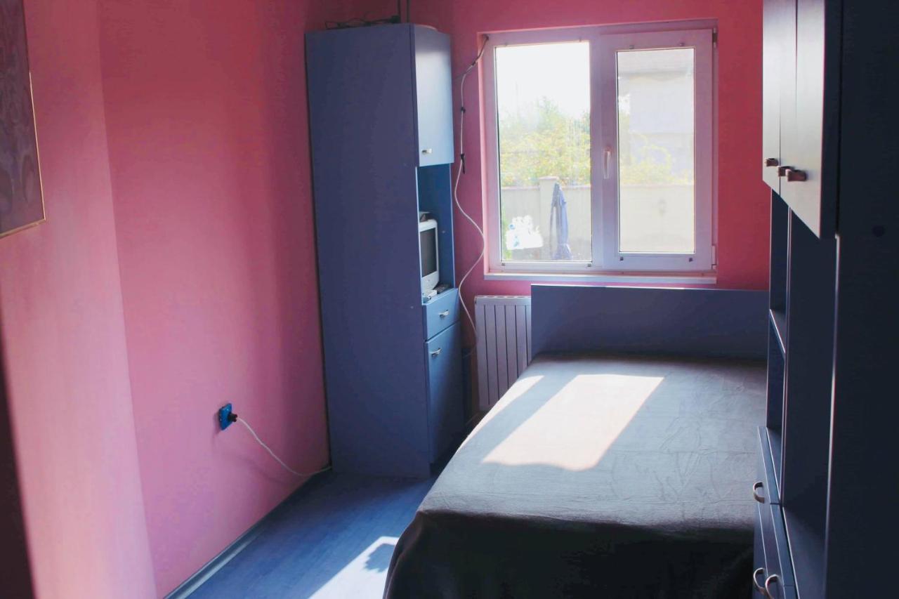 Ezerets Guest House Anita Екстер'єр фото